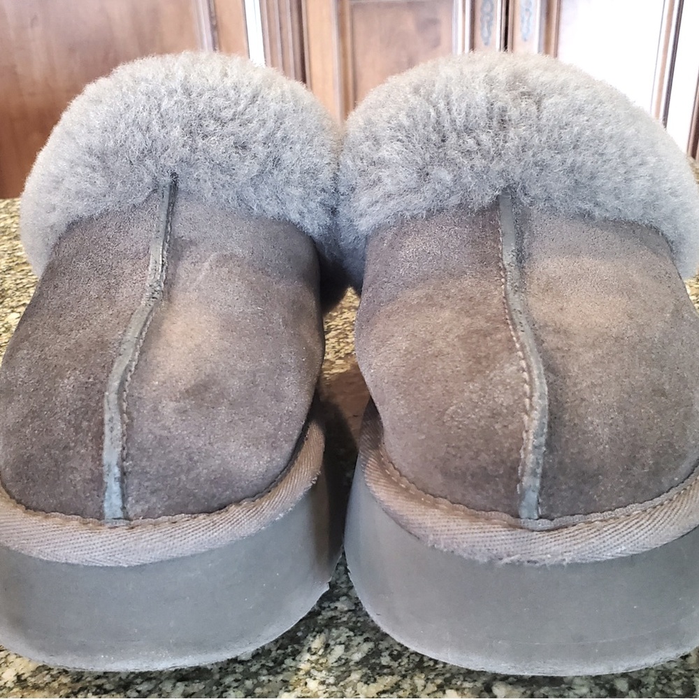 UGG platform slippers